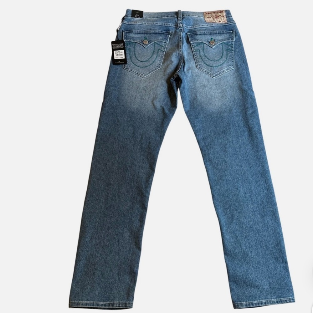 NEW TRUE RELIGION MENS ROCCO RELAXED SKINNY FLAP JEANS Light Wash 32x32 MSRP$159 - Picture 7 of 7